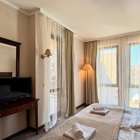 Апартаменты Royal - Private - Center Of Sunny