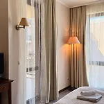 Royal - Private - Center Of Sunny Appartement