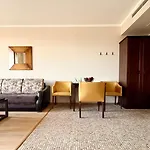 Royal - Private - Center Of Sunny Appartement